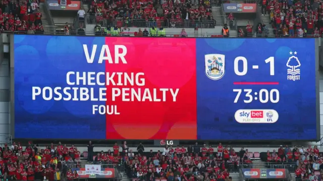 VAR