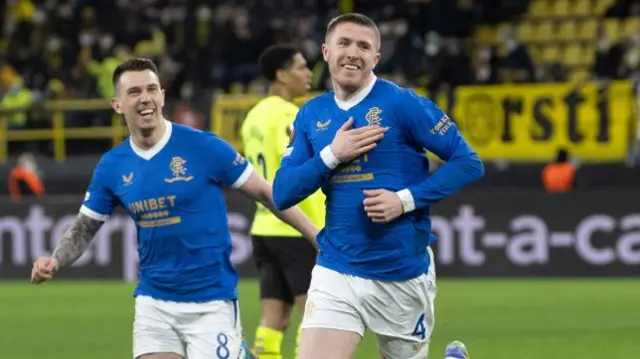 John Lundstram was on target in a 4-2 win over Borussia Dortmund in Germany