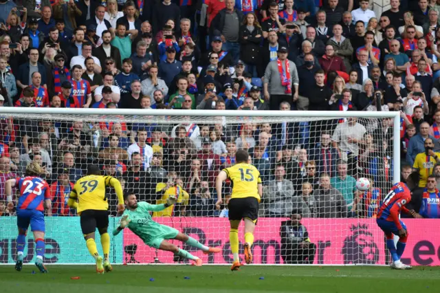 Wilfried Zaha, Crystal Palace, Watford