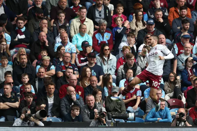 Burnley, Aston Villa, Emiliano Buendia