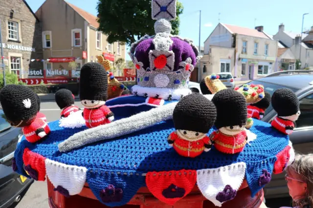 Knitted Jubilee postbox topper