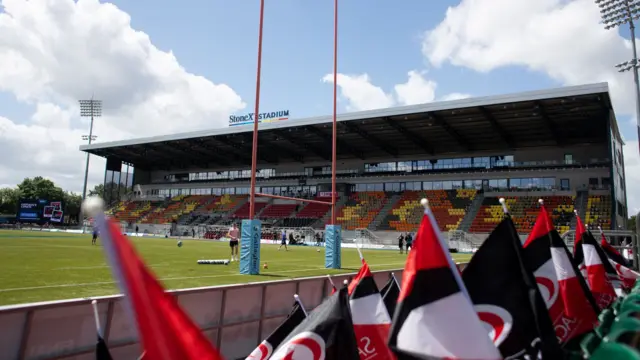 Saracens v Harlequins (13:30 BST)