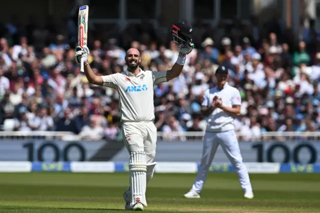 Daryl Mitchell celebrates his century