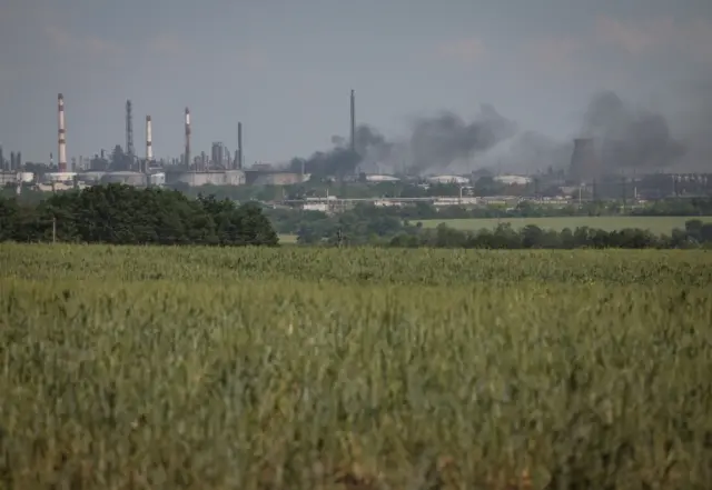 Lysychansk Oil Refinery burns after shelling