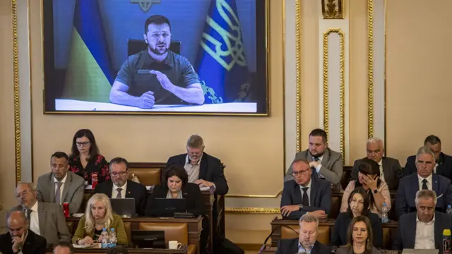 Ukrainian President Volodymyr Zelensky gives a speech in the Czech Chamber of Deputies
