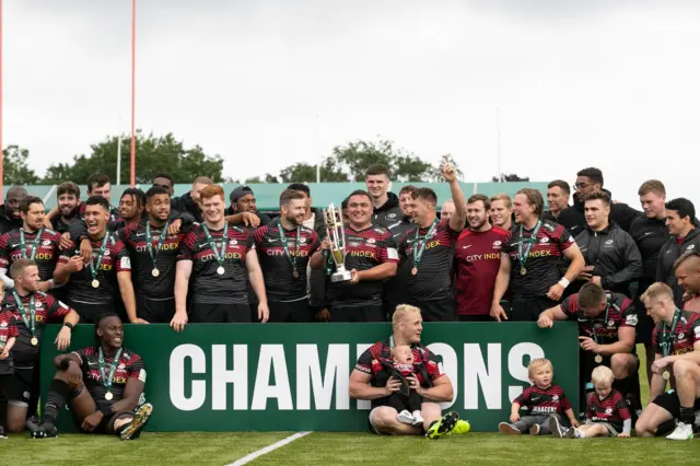 Saracens with the Championship title