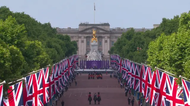 Foot Guards march down the Mall