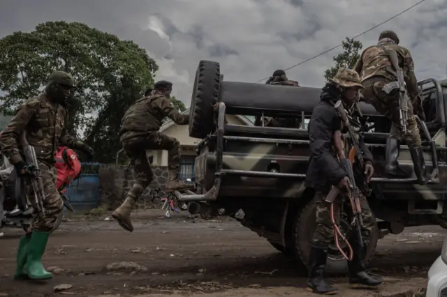 Congolese soldiers in Kibumba, near the town of Goma