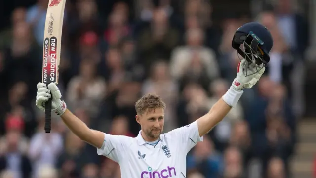 Joe Root celebrates his century against New Zealand at Lord's