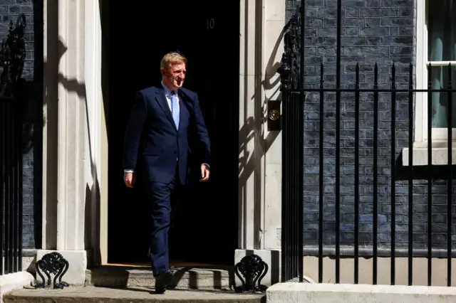 Oliver Dowden pictured in Downing Street on 7 June, 2022