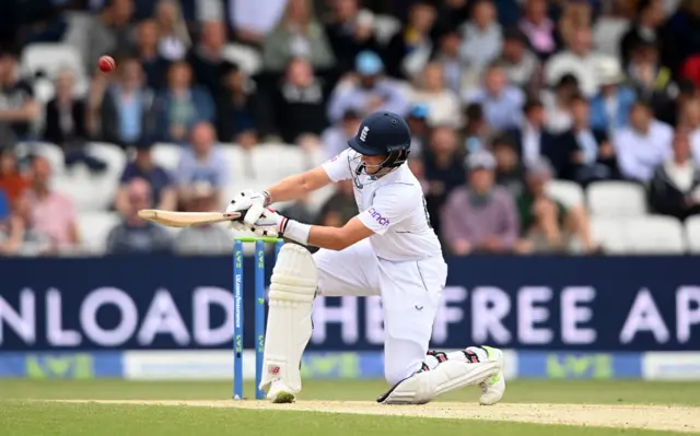 Joe Root's scoops shot