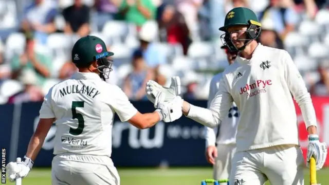 Lyndon James and skipper Steven Mullaney will both be looking to complete centuries when they resume for Division Two leaders Notts against Middlesex at Trent Bride this morning