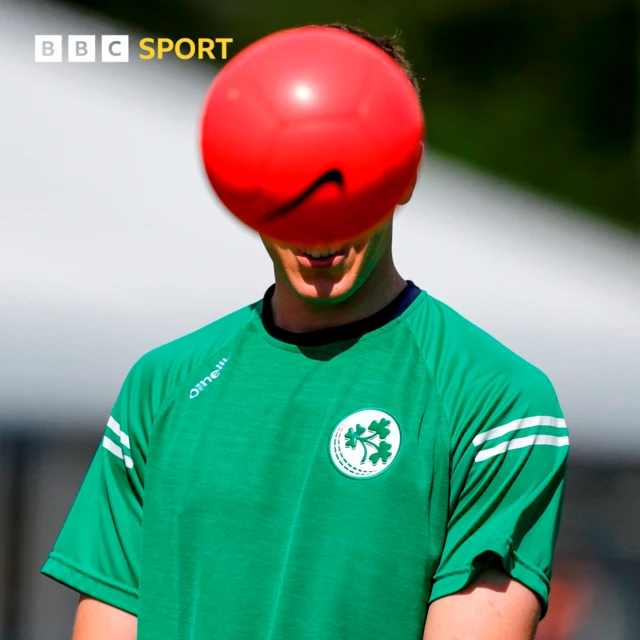 Guess who? It's Ireland bowler Conor Olphert behind the ball