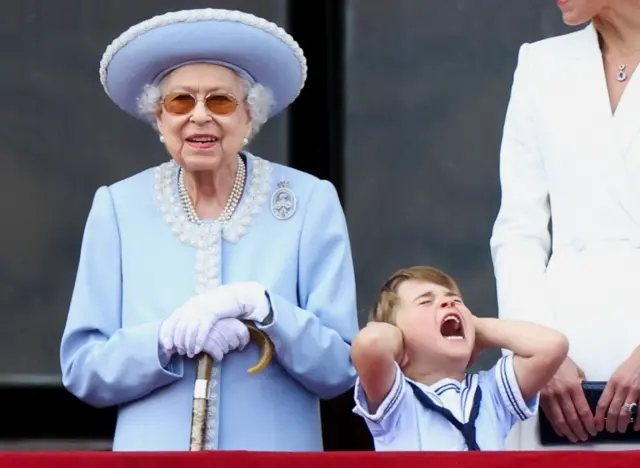 The Queen and Prince Louis