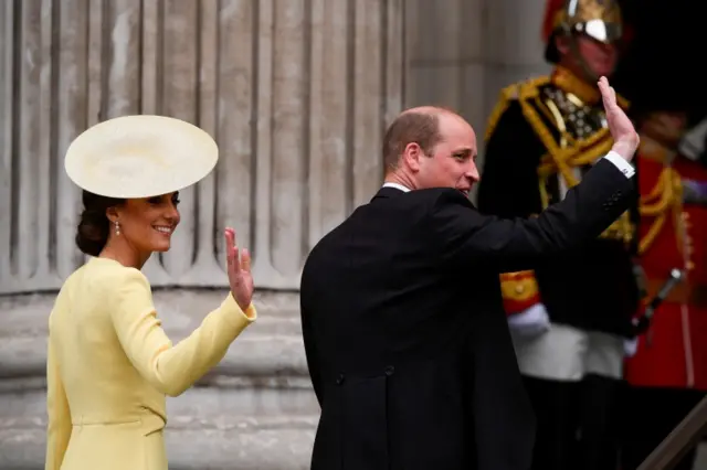 William and Kate arriving at St Paul's Cathedral