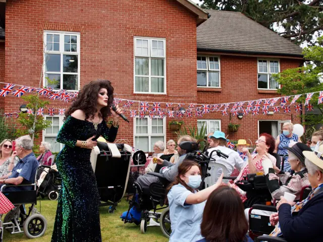 Vanity Von Glow at care home