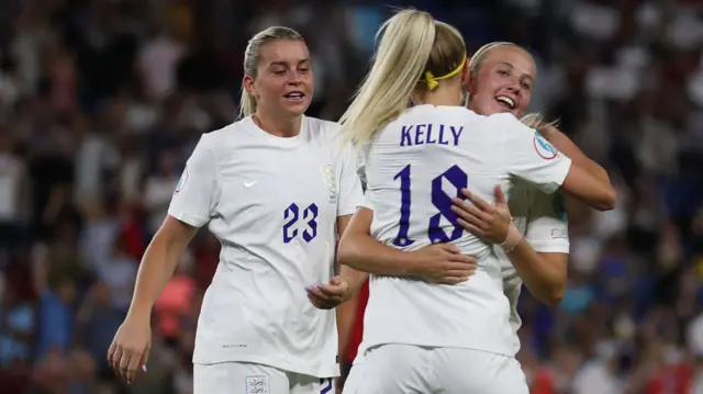 Beth Mead of England celebrates the 8th goal with Chloe Kelly of England & Alessia Russo of England