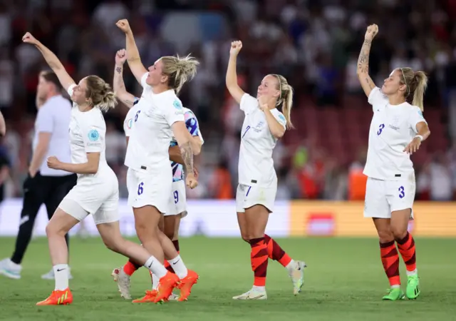 Ellen White, Millie Bright, Beth Mead and Rachel Daly of England celebrate with the fans after their sides victory during the UEFA Women's Euro 2022 group A match between Northern Ireland and England at St Mary's Stadium