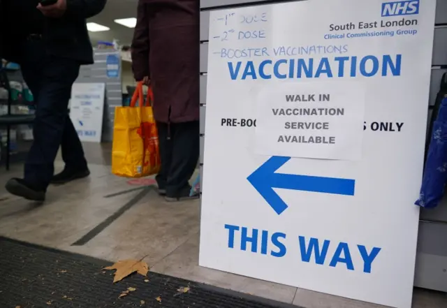 Vaccination walk-in centre