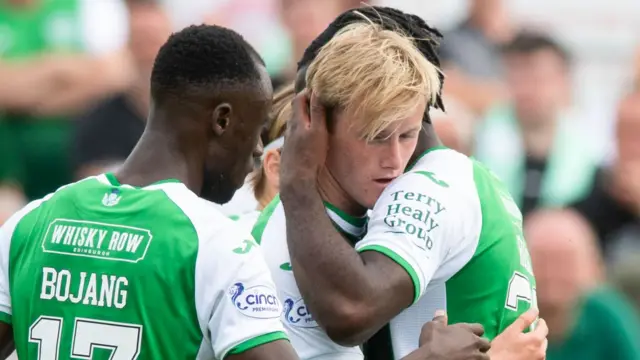 Hibernian celebrate