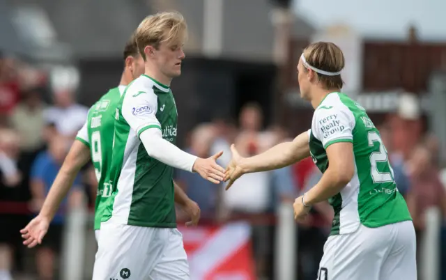 Hibernian celebrate