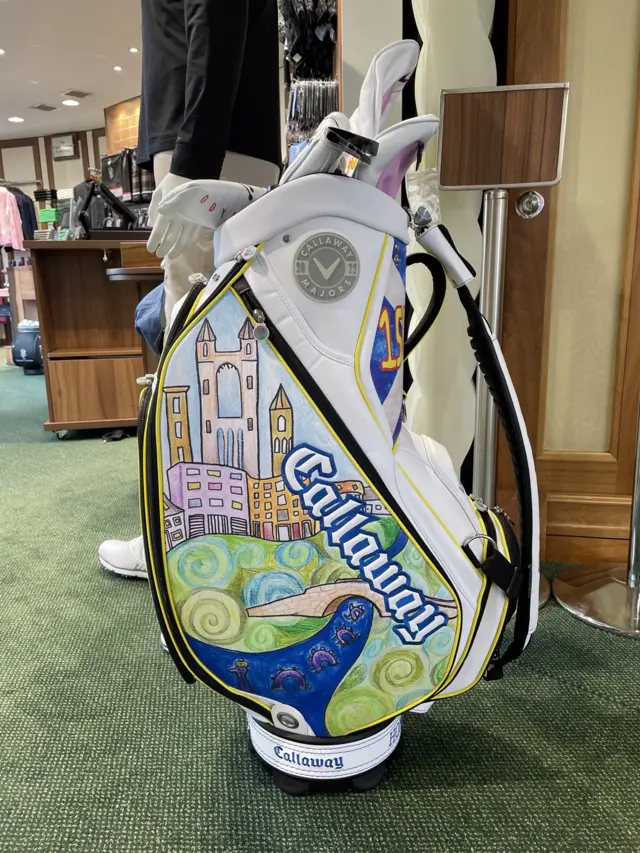 Golf bag