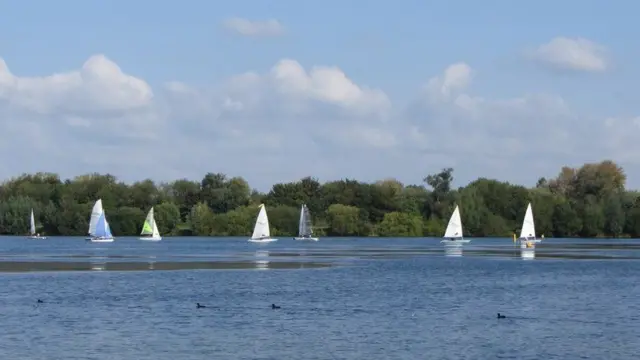 Cotswold water park