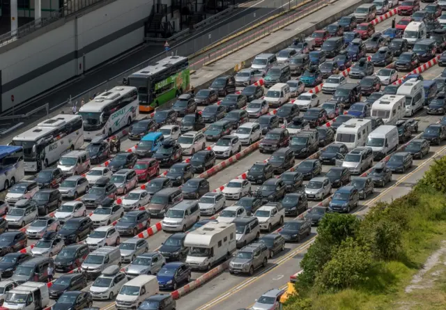 Lengthy traffic queues heading into Dover