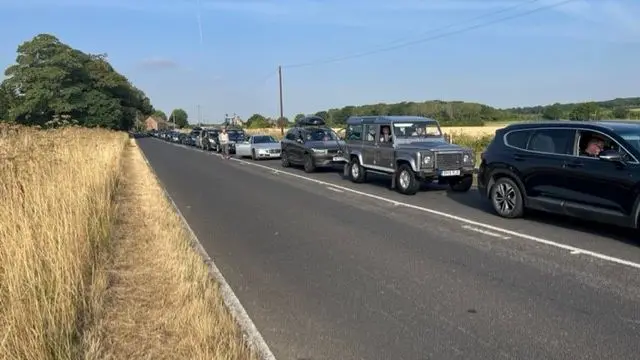 queues on the A20 approach to the Eurotunnel