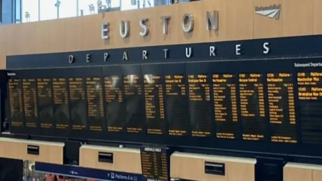 Euston station departures board