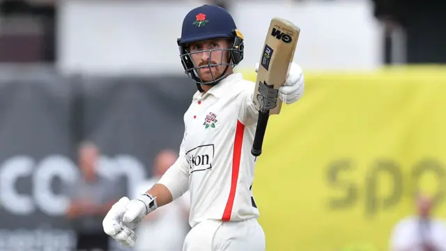 Josh Bohannon hit his third Championship century of the season