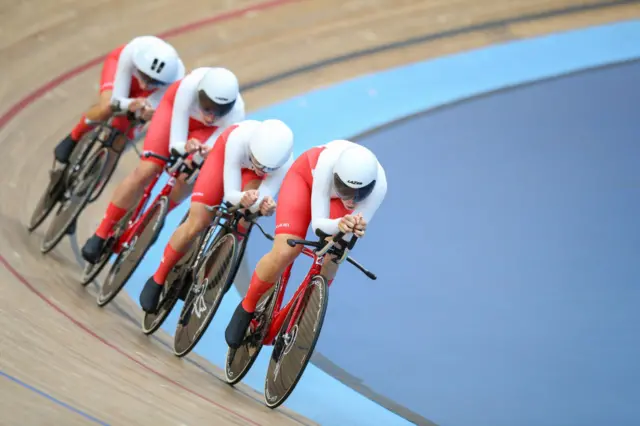 England Team Pursuit