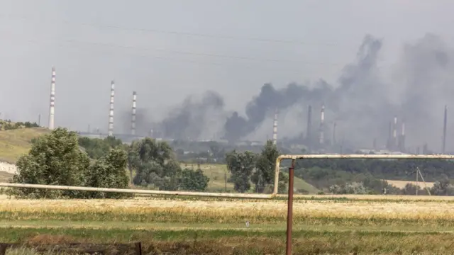 The fighting in Lysychansk sent plumes of smoke rising to the sky