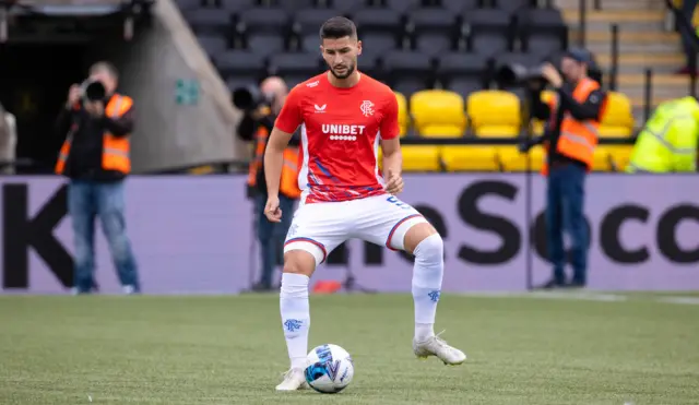 Antonio Colak warming up for Rangers