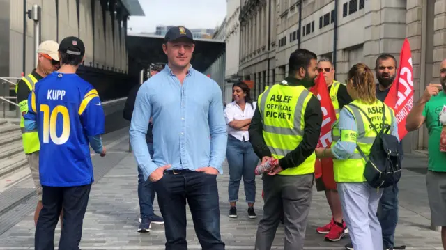 Sam Tarry, the former shadow transport minister joins the picket line outside Paddington