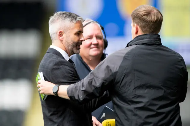 St Mirren's Keith Lasley and Motherwell's Steven Hammell