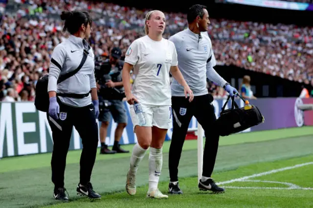 Beth Mead leaves the pitch