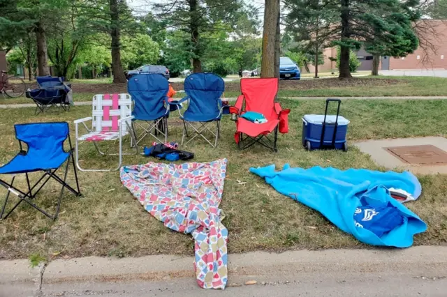 Belongings left behind at Highland Park 4 July 2022