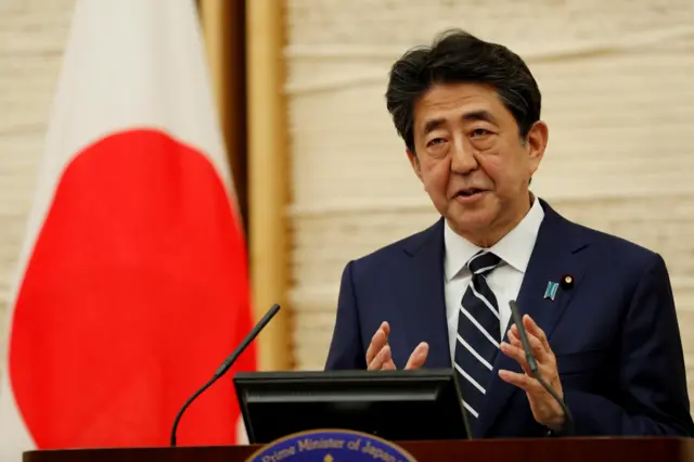 Shinzo Abe speaks at a news conference in Tokyo. Photo: 25 May 2020