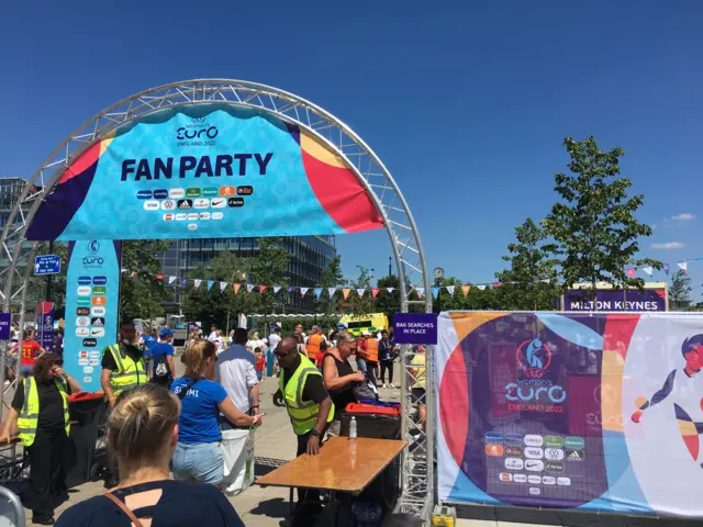 Fan zone