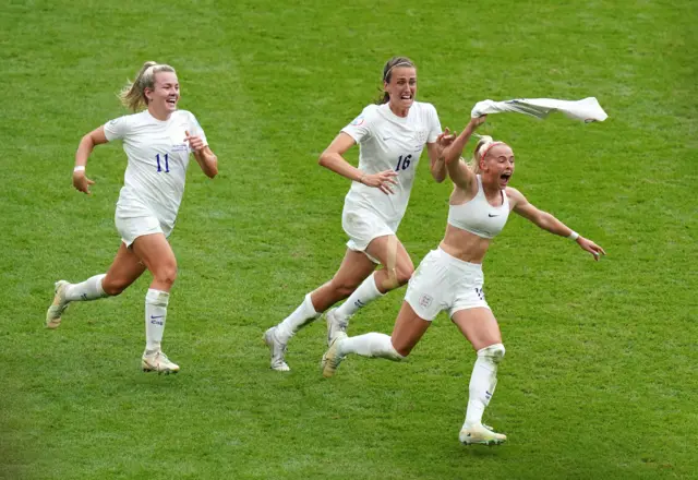 Chloe Kelly celebrates her winning goal