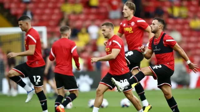 Sheffield United warm up