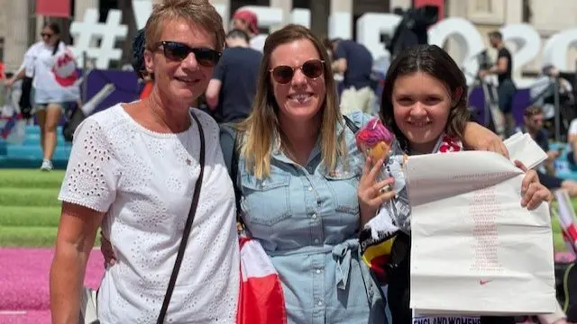 Deb Joyce,  Holly Allen and Poppy Allen