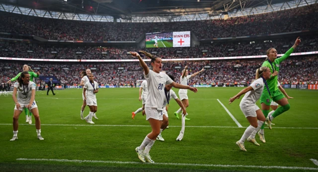 England players celebrate after winning Euro 2022