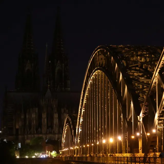 Cologne Cathedral with its lights turned out after 23:00