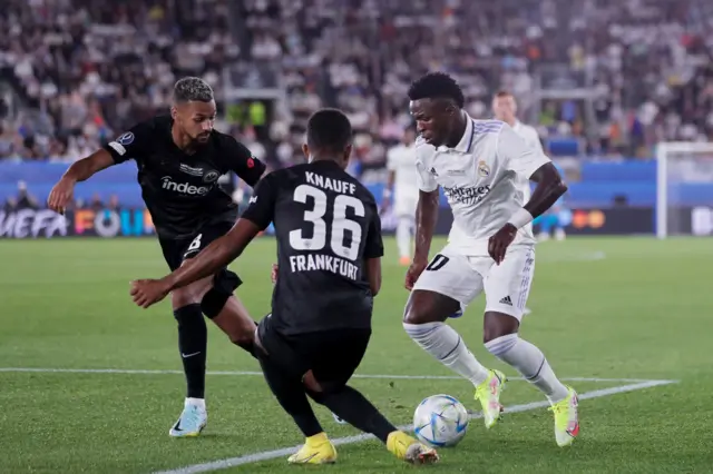 Djibril Sow of Eintracht Frankfurt, Ansgar Knauff of Eintracht Frankfurt, Vinicius Junior of Real Madrid