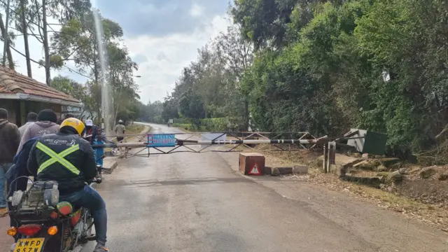 A barrier outside Raila Odinga's office in Karen, Nairobi