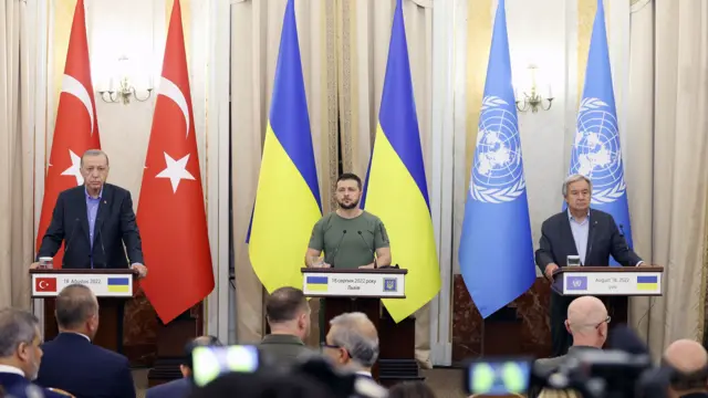 Turkish President Tayyip Erdogan, Ukraine's President Volodymyr Zelensky and UN Secretary-General Antonio Guterres