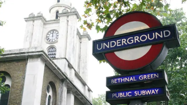 Bethnal Green's London Underground station