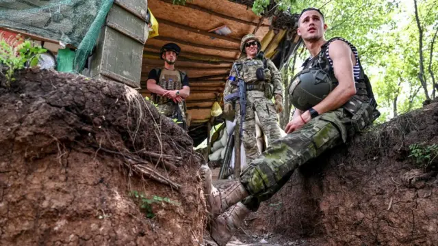 Ukrainian service members are seen at a position near a frontline, amid Russia's attack on Ukraine continues, in Zaporizhzhia Region